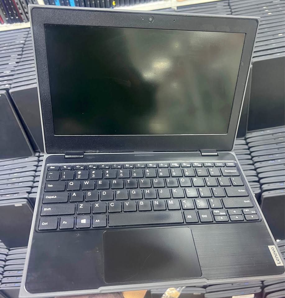 Lenovo 100e Chromebook Laptop - 4GB DDR4 RAM and 32GB SSD - Play Store Supported - Free Charger, Free bag and Free Cash on Delivery all over UAE