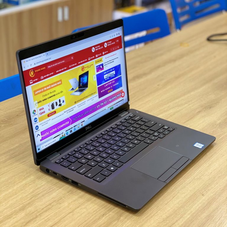Dell Latitude 5300 – Core i5 8th Gen Laptop with 8GB DDR4 RAM and 256GB SSD - used, like new condition - with Charger and all Pakistan FREE Delivery.