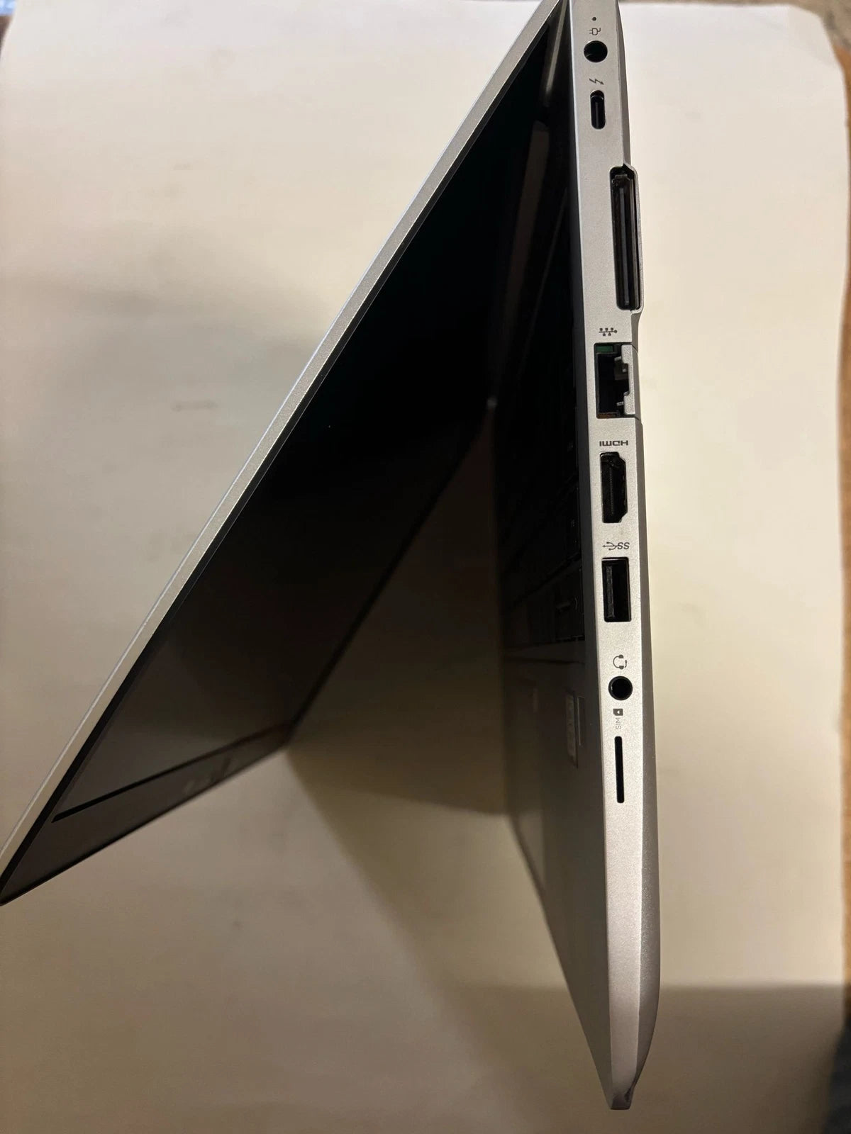 HP EliteBook 840 G6 – Core i7 8th Gen Laptop with 8GB DDR4 RAM and 256GB SSD - Pakistan FREE Delivery